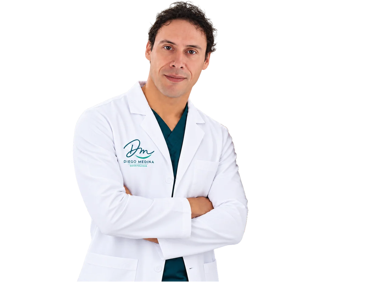 Dr. Diego Medina, odontólogo